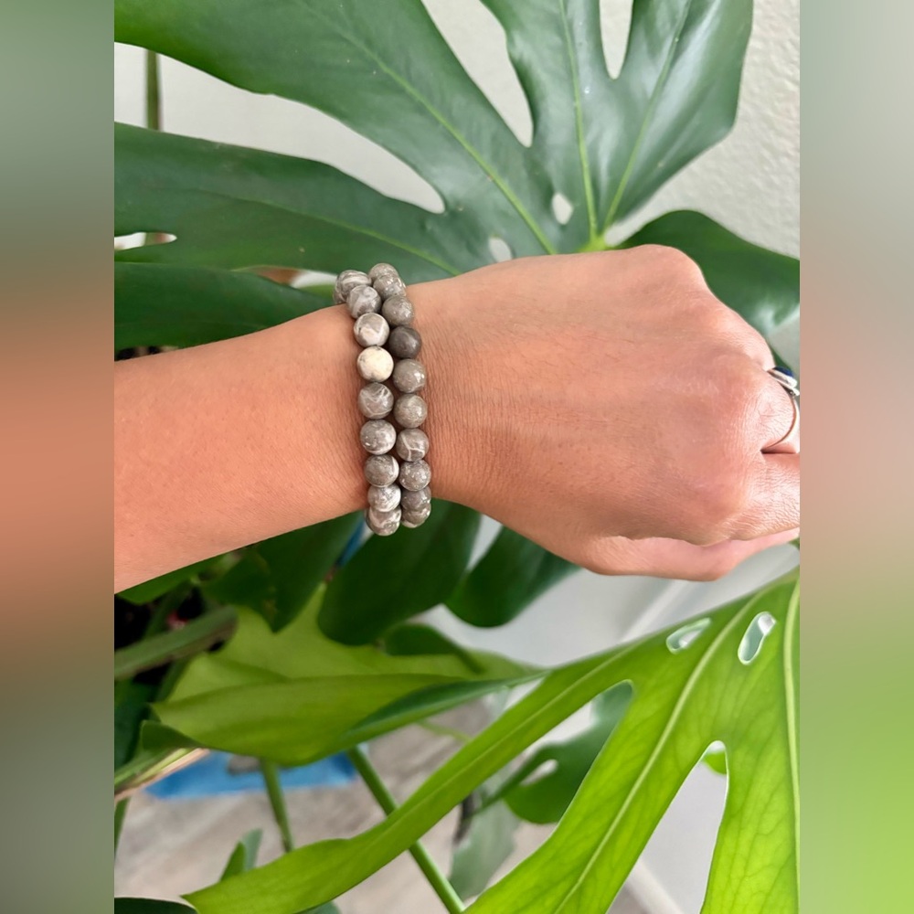 Jasper bracelet (one)